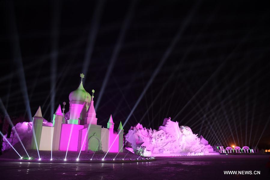 CHINA-HARBIN-SNOW SCULPTURE-LIGHT SHOW (CN)