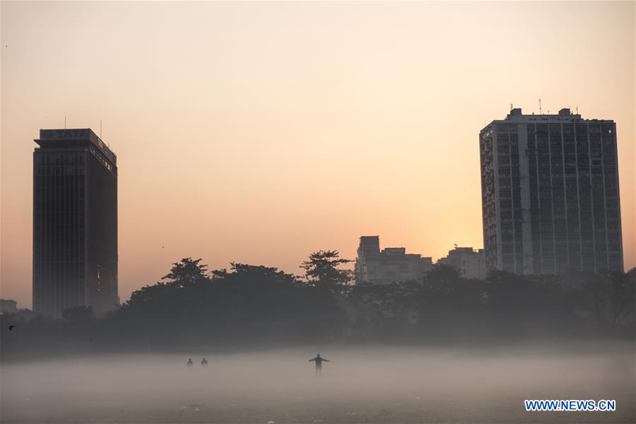 INDIA-KOLKATA-FOG