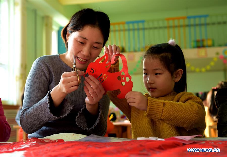 CHINA-HEBEI-PAPER-CUTTING (CN)