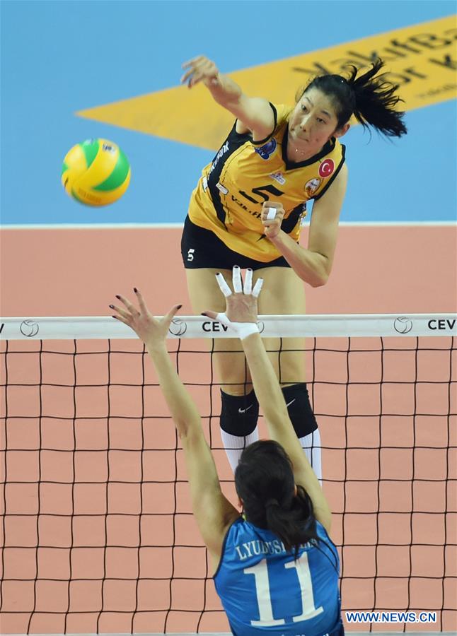 (SP)TURKEY-ISTANBUL-VOLLEYBALL-CEV-CHAMPIONS LEAGUE-VAKIFBANK VS DINAMO MOSCOW 