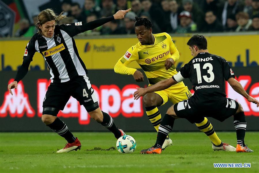 (SP)GERMANY-MOENCHENGLADBACH-SOCCER-BUNDESLIGA