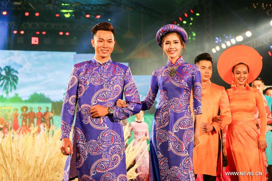 VIETNAM-HO CHI MINH CITY-AO DAI FESTIVAL 2018