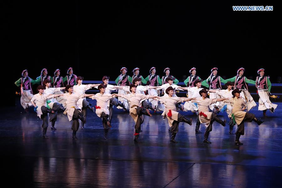 CHINA-BEIJING-SCO ART FESTIVAL-FOLK DANCE-SHOW (CN)