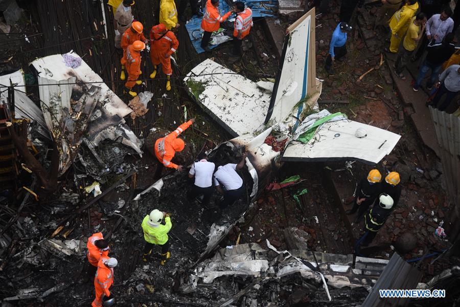 INDIA-MUMBAI-PLANE-CRASH