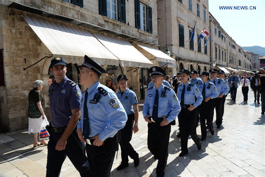 CROATIA-DUBROVNIK-TOURISM-JOINT POLICE PATROL