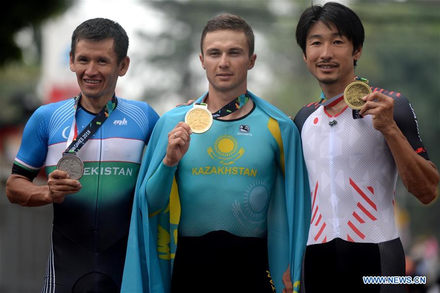 (SP)INDONESIA-SUBANG-ASIAN GAMES-CYCLING ROAD-MEN'S 40KM INDIVIDUAL TIME TRIAL