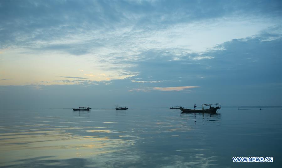 CHINA-ZHEJIANG-TAIHU LAKE-FISHING BAN-END (CN)