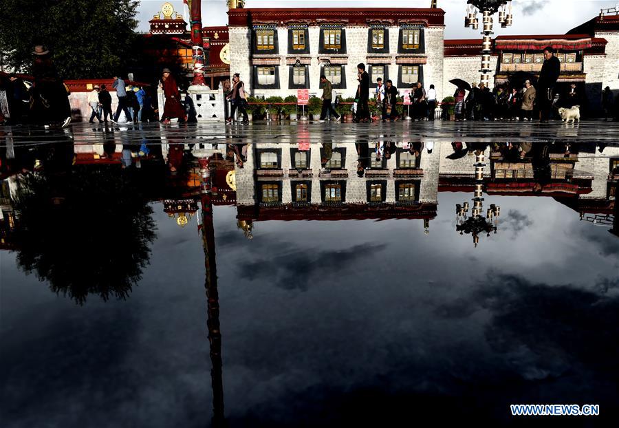 CHINA-LHASA-JOKHANG TEMPLE-SCENERY AFTER RAIN(CN)