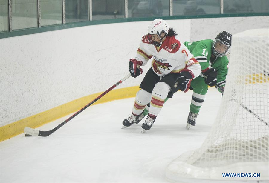 (SP)CANADA-MARKHAM-CWHL-CHINESE KRS VANKE RAYS VS MARKHAM THUNDER