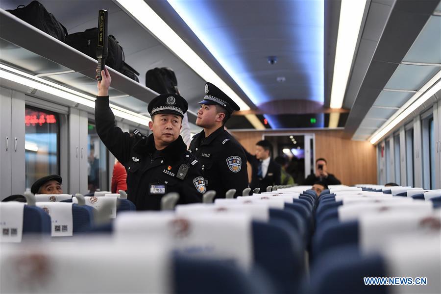 CHINA-LANZHOU-CHONGQING RAILWAY-FUXING BULLET TRAIN (CN)