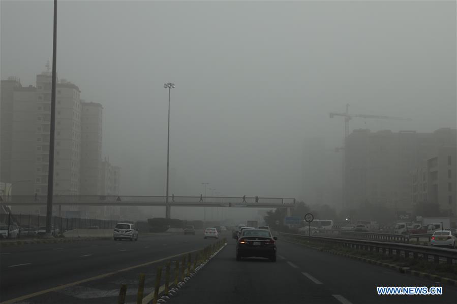 KUWAIT-HAWALLI-SANDSTORM