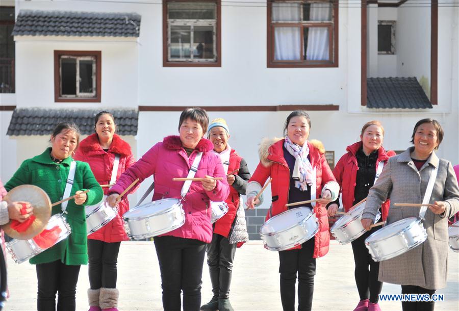 #CHINA-HUBEI-SPRING FESTIVAL-NEW HOUSE (CN)