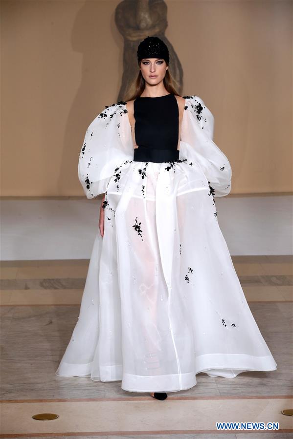 FRANCE-PARIS-FASHION WEEK-HAUTE COUTURE-STEPHANE ROLLAND