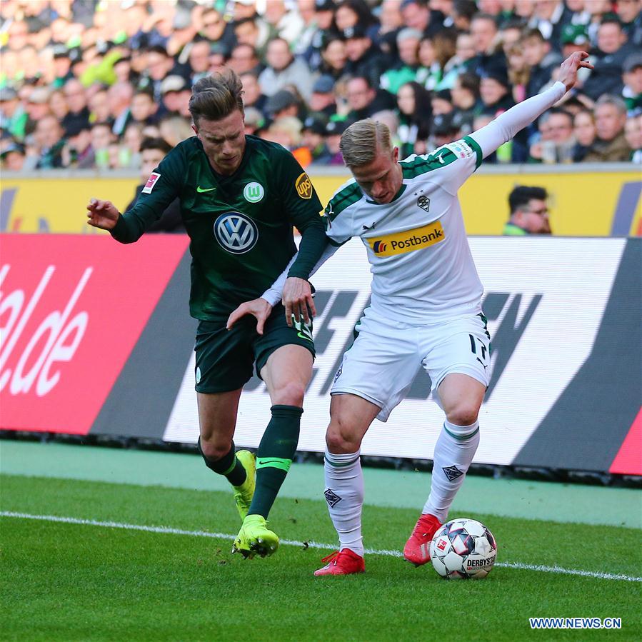 (SP)GERMANY-MOENCHENGLADBACH-SOCCER-BUNDESLIGA-MOENCHENGLADBACH VS WOLFSBURG