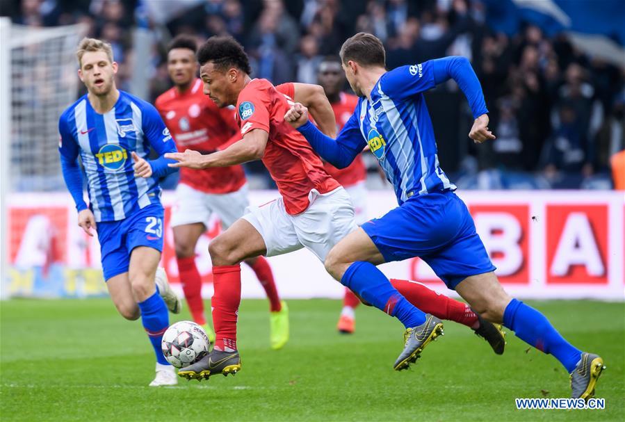 (SP)GERMANY-BERLIN-SOCCER-BUNDESLIGA-HERTHA VS MAINZ