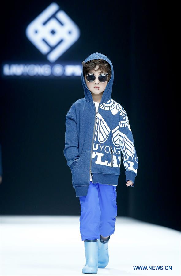 CHINA-BEIJING-FASHION WEEK-LIU YONG (CN)