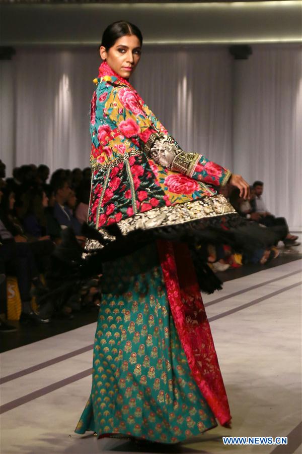 PAKISTAN-KARACHI-FASHION WEEK