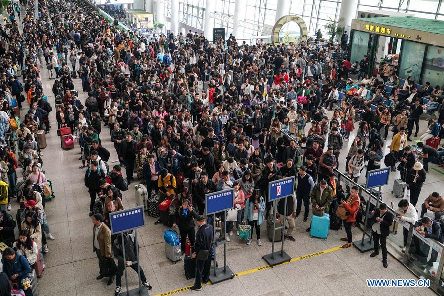 #CHINA-MAY DAY HOLIDAY-TRAVEL RUSH (CN)