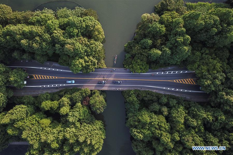 CHINA-ZHEJIANG-HANGZHOU-WEST LAKE(CN)