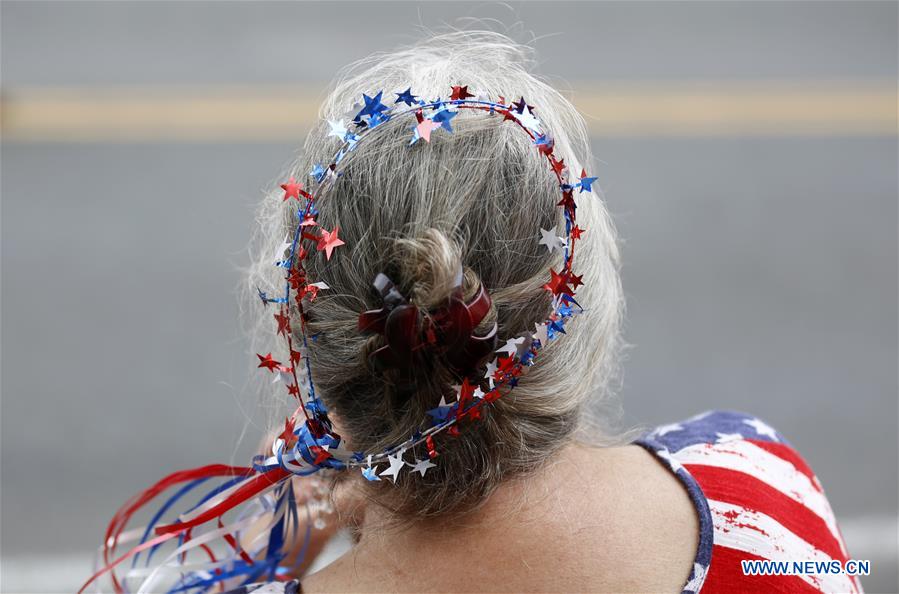 U.S.-SANTA BARBARA-INDEPENDENCE DAY-PARADE