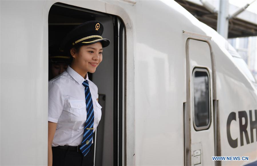 CHINA-SHAANXI-FEMALE BULLET TRAIN DRIVERS (CN)