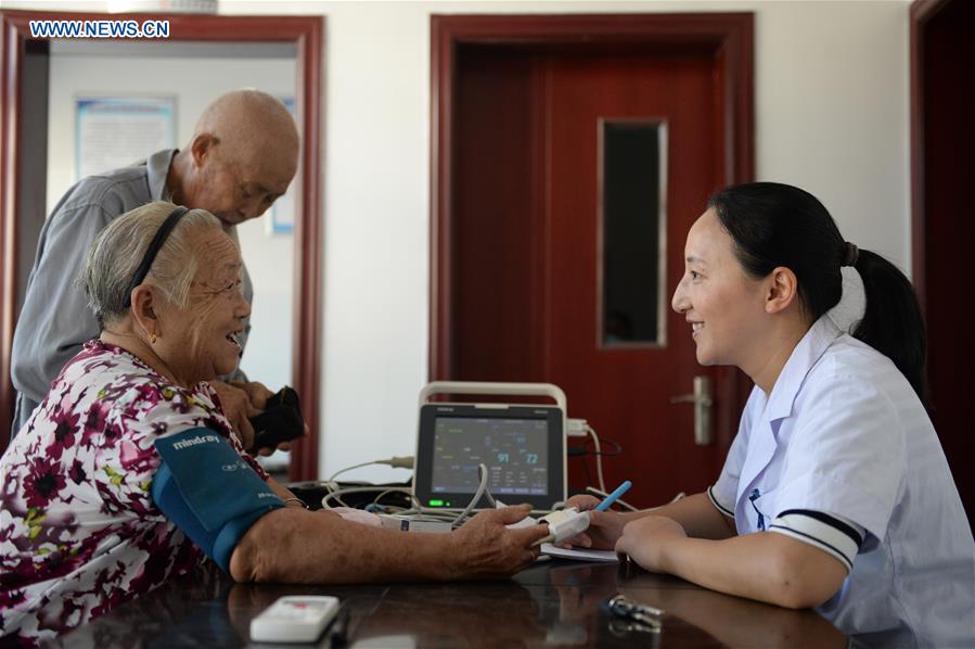 CHINA-ANHUI-XIUNING-VILLAGE DOCTOR (CN)