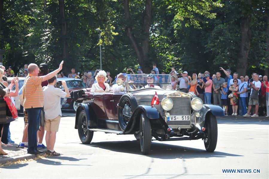 LATVIA-RIGA-ANTIQUE VEHICLE-RIGA RETRO 2019