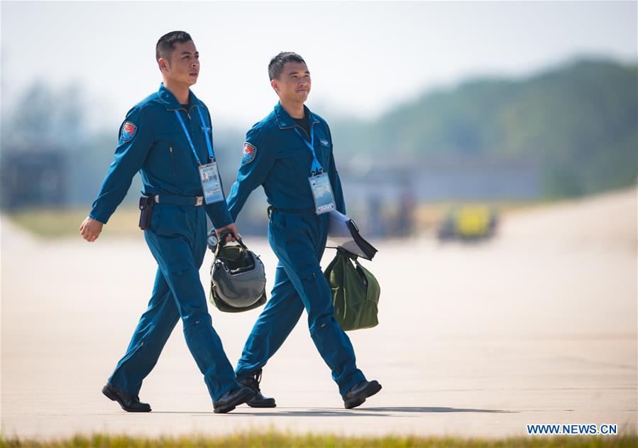 (SP)CHINA-WUHAN-7TH MILITARY WORLD GAMES-AERONAUTICAL PENTATHLON-FLYING CONTEST