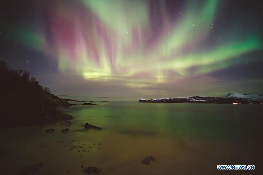 NORWAY-TROMSO-AURORA BOREALIS