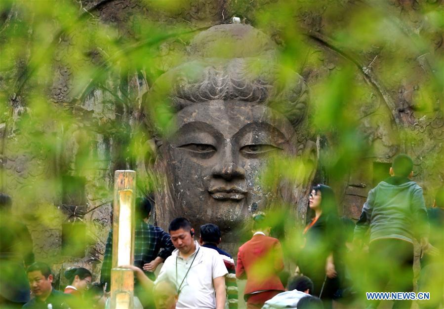 CHINA-HENAN-LONGMEN GROTTOES (CN)