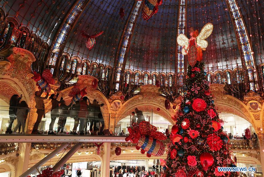 FRANCE-PARIS-GALERIES LAFAYETTE-CHRISTMAS TREE