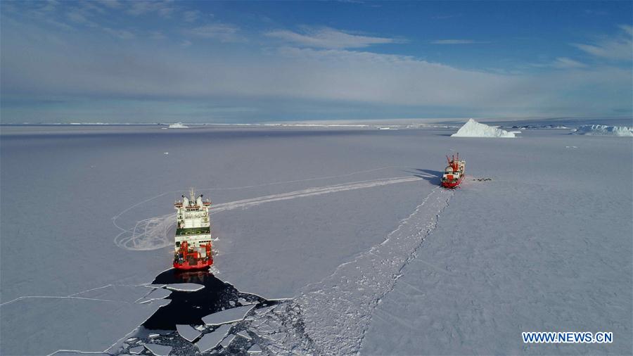 (EyesonSci)CHINA-ICEBREAKERS-ANTARCTIC EXPEDITION