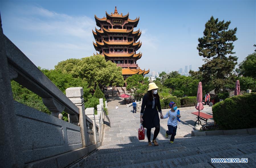 CHINA-WUHAN-COVID-19-TOURISM-YELLOW CRANE TOWER-REOPENING (CN)