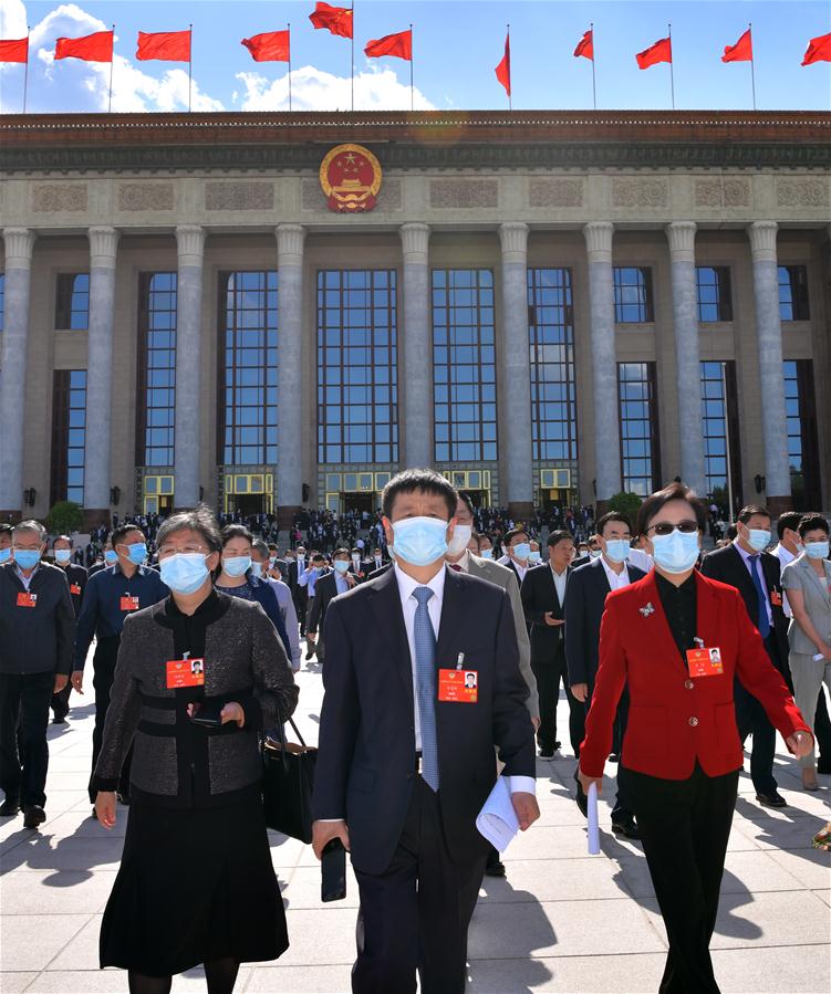 (TWO SESSIONS)CHINA-BEIJING-CPPCC-ANNUAL SESSION-CLOSING MEETING (CN)