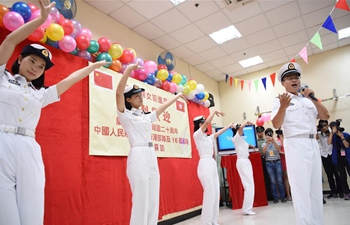 PLA Hong Kong garrison visits local elderly-care home