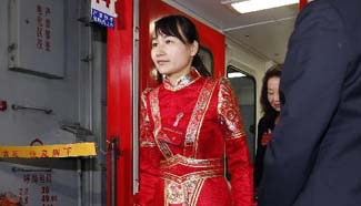 NPC deputies from Inner Mongolia arrive in Beijing