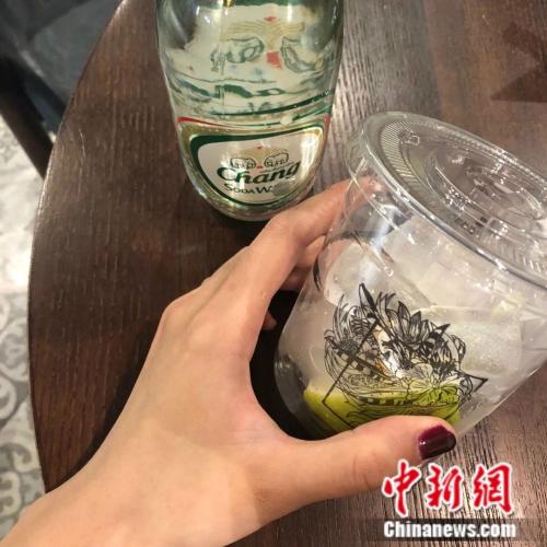 奶茶的種類已經(jīng)不再限制于“奶 茶”。來源：受訪者供圖。