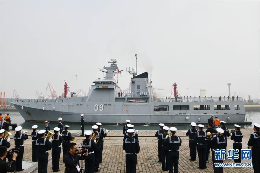 （人民海軍70年）（2）來華參加多國海軍活動的外國軍艦抵達青島