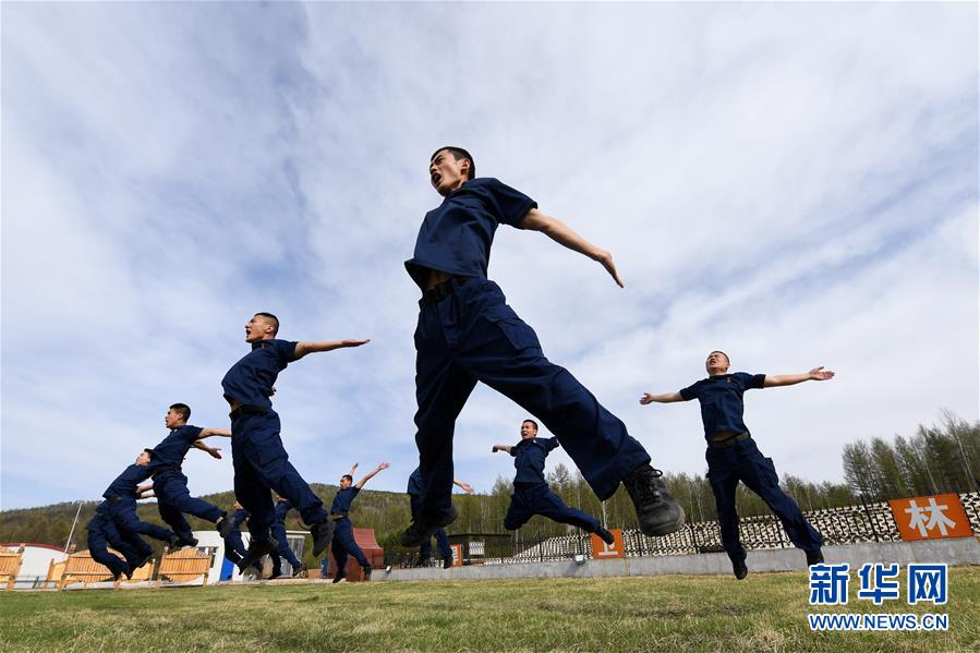 （壯麗70年·奮斗新時(shí)代·圖文互動）（8）林海孤島唱響冰與火之歌——記內(nèi)蒙古森林消防總隊(duì)大興安嶺支隊(duì)奇乾中隊(duì)