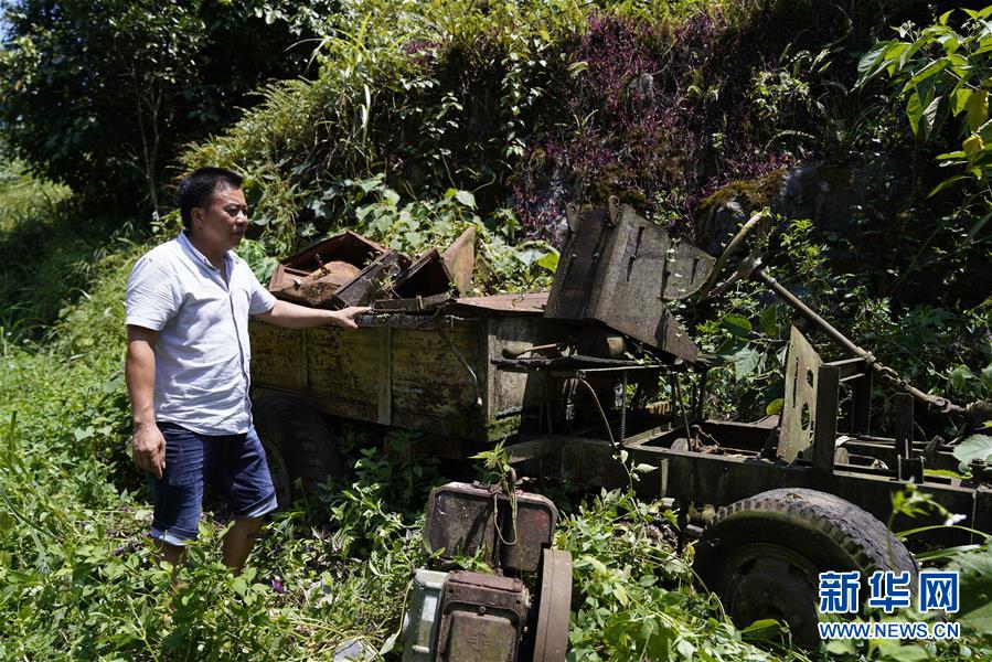 （新華全媒頭條·圖文互動）（6）“石山王國”筑路記