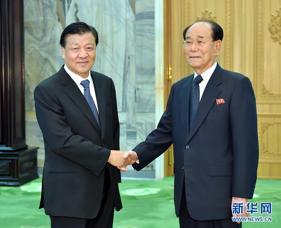 10月10日，正在朝鮮訪問的中共中央政治局常委、中央書記處書記劉云山在平壤會見朝鮮勞動黨中央政治局常委、最高人民會議常任委員會委員長金永南。 新華社記者 李濤 攝