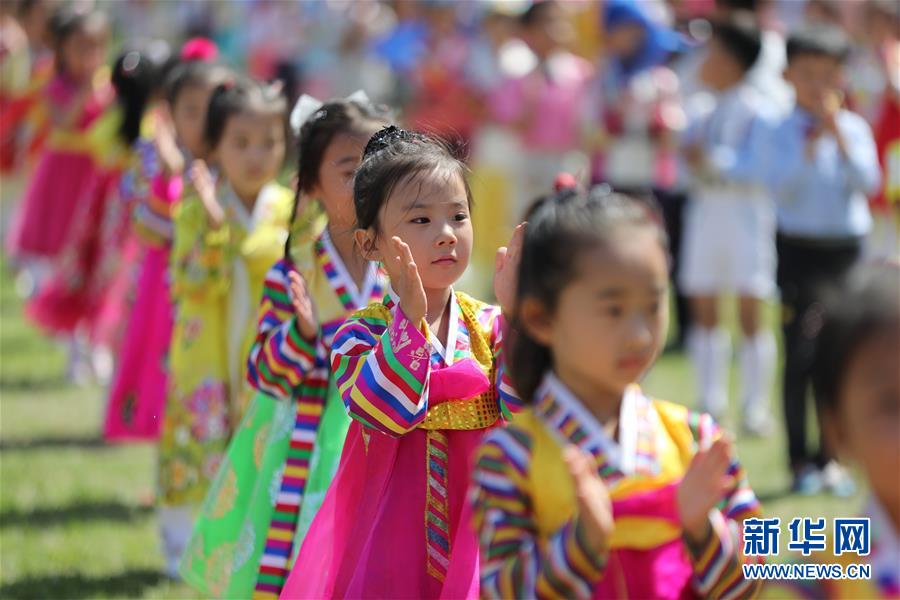 （國際）（4）平壤舉行大型文體活動慶祝“六一”兒童節(jié)